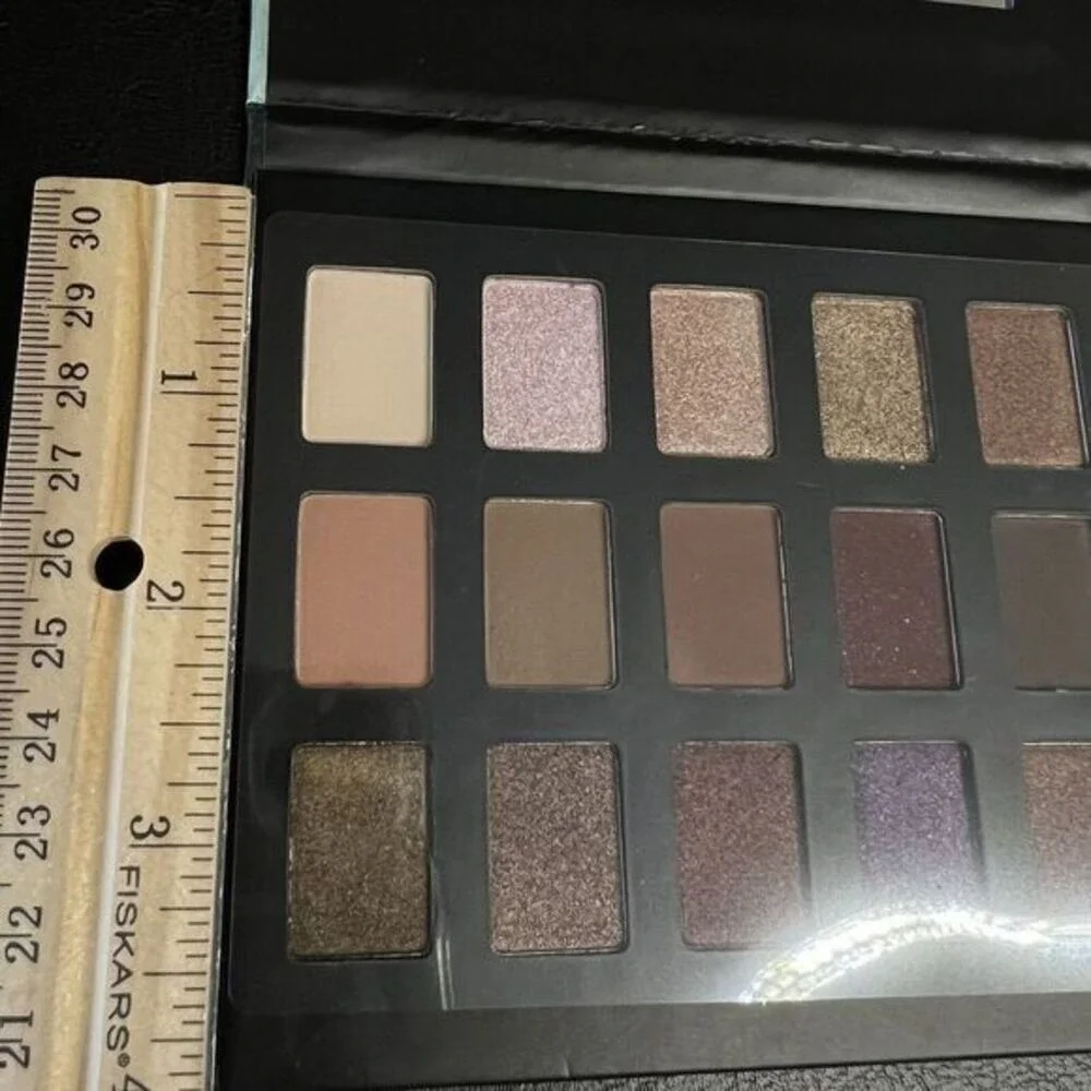 Okalan Powder Bare Temptation 15 Color Eye Shadow Palette Matte Shimmer Neutrals